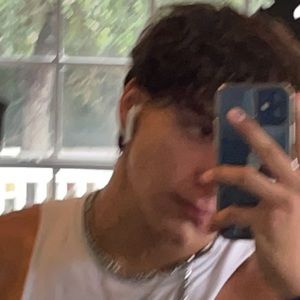 Meet your Posher, Evan